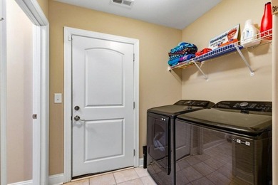 See all of your boxes checked off here and search no more! - photo 21