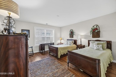 Welcome to this beautifully appointed Brookline model in the - photo 28