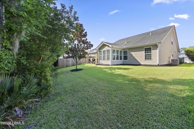 Welcome to this beautifully appointed Brookline model in the - photo 38