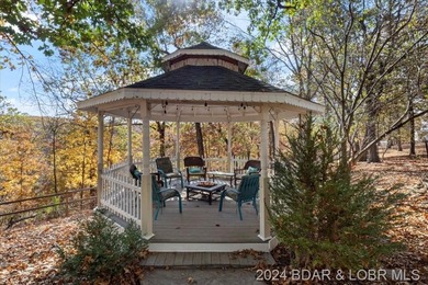 6 Beds 6.5 Baths 5,476 Sq Ft 1.74+/- acre lot 12x28 slip in a - photo 3