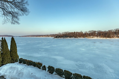 Candlewood Isle Waterfront Retreat - photo 25