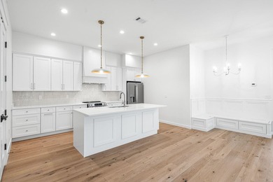 Newly built in Santa Rosa Beach, 35 K Street delivers quality - photo 11