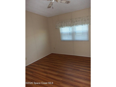 Here is a 24'x60' Jacobsen home located in the Floral section of - photo 9
