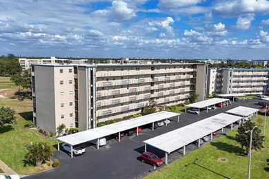 (private lake, pond, creek) Condo For Sale in Bradenton Florida