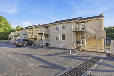 Welcome to lake life made easy! This beautifully updated 2 bed - photo 29