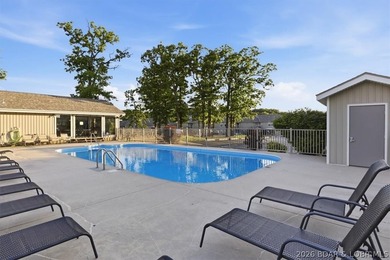 Welcome to lake life made easy! This beautifully updated 2 bed - photo 31