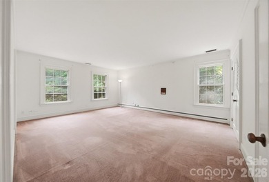 Prestigiously positioned in the heart of Country Club Park, this - photo 31