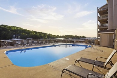 Welcome to lake life made easy! This beautifully updated 2 bed - photo 34
