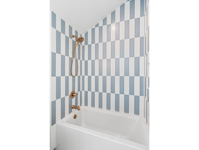 Newly built in Santa Rosa Beach, 35 K Street delivers quality - photo 50