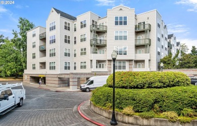 Willamette River - Multnomah County Condo For Sale in Portland Oregon