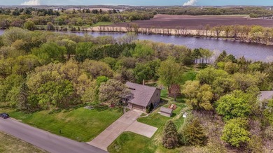 First-Time Offering - Stunning Riverfront Retreat on 2.25 Acres - photo 2