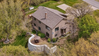 First-Time Offering - Stunning Riverfront Retreat on 2.25 Acres - photo 4