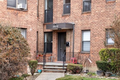 Spacious and well-maintained 1-bedroom, 1-bath co-op in the - photo 2
