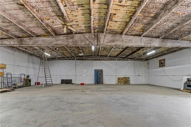 Exceptional commercial opportunity featuring multiple buildings - photo 17