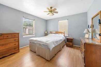 DFW INVESTORS, HUGE EQUITY DON'T MISS, CHARMING 4-bedroom - photo 11