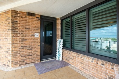 Discover your slice of paradise in this stunning beachfront - photo 6