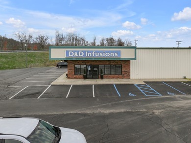 For the first time ever, this well-maintained shopping center is - photo 17