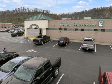 For the first time ever, this well-maintained shopping center is - photo 19