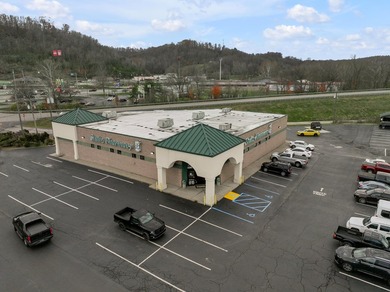 For the first time ever, this well-maintained shopping center is - photo 21