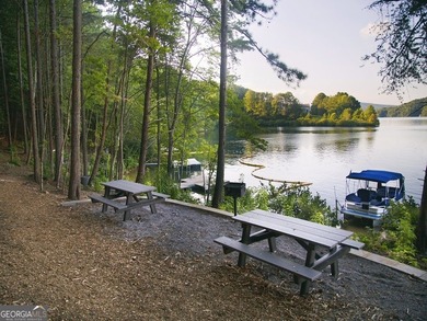 **NEW CONSTRUCTION** Move-in-Ready Ranch plan by TIH Homes with - photo 22