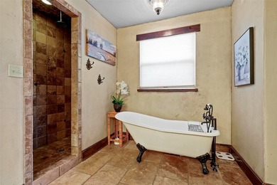 Your Texas Dream Life awaits in this ultimate ranch retreat! - photo 26