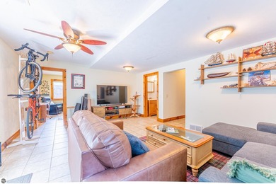 This meticulously maintained 2 bed, 2 bath home is a gem! - photo 30