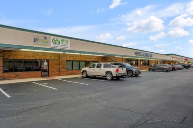 For the first time ever, this well-maintained shopping center is - photo 36
