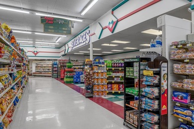For the first time ever, this well-maintained shopping center is - photo 41