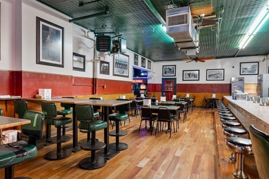 The Legendary Oxford Bar & Cafe - Downtown Missoula, Montana - photo 8
