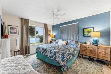 Welcome to one of Sterling Village's most coveted residences - photo 12