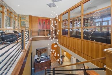 Extraordinarily private and remarkably accessible, this refined - photo 18