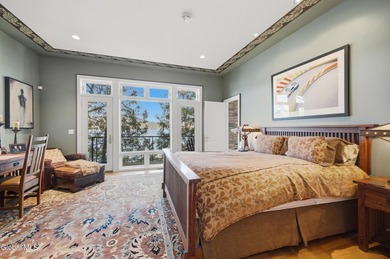 Extraordinarily private and remarkably accessible, this refined - photo 44