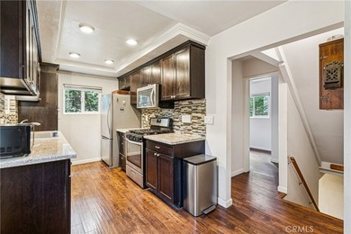 Welcome home to this fully renovated modern mountain retreat - photo 9