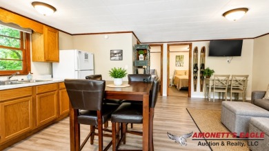 Cabin #8 - 2 Bedroom, 1 Bathroom, 440 sqft. - photo 10