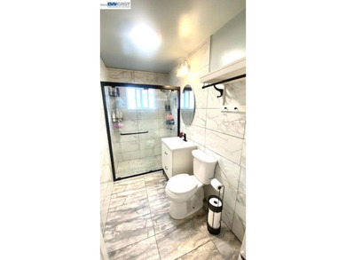 Welcome home to this beautifully updated 3-bedroom, 2-bath - photo 11