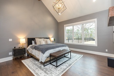 Luxury estate on 6 acres in Lindale ISD, thoughtfully designed - photo 18