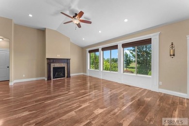 Fully custom-built home in the desirable Jefferson Greens - photo 11