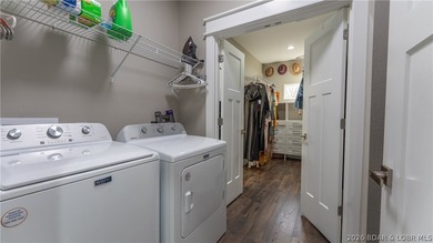 Spacious 5-bedroom, 3-bathroom home is ready for its new family! - photo 15