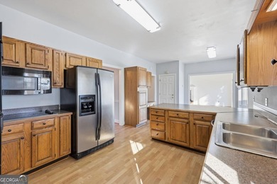 Spacious 3,000+ sqft home priced well below comparable - photo 17
