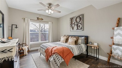 Spacious 5-bedroom, 3-bathroom home is ready for its new family! - photo 22