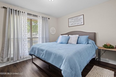 Welcome to this ALL BRICK, 4 bedroom, 2 bath beauty in the - photo 25