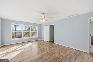 Spacious 3,000+ sqft home priced well below comparable - photo 26