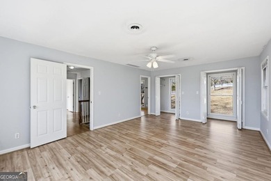 Spacious 3,000+ sqft home priced well below comparable - photo 28