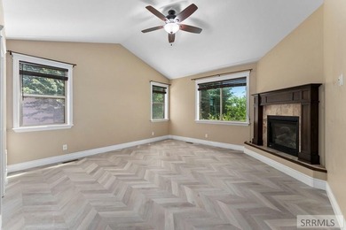 Fully custom-built home in the desirable Jefferson Greens - photo 28