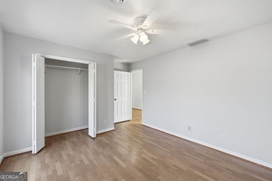 Spacious 3,000+ sqft home priced well below comparable - photo 31