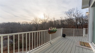 Spacious 5-bedroom, 3-bathroom home is ready for its new family! - photo 32