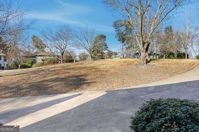 Spacious 3,000+ sqft home priced well below comparable - photo 43