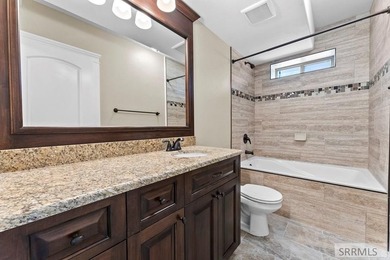 Fully custom-built home in the desirable Jefferson Greens - photo 48