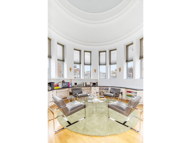 Occupying a prominent corner within the landmarked O'Neill - photo 9