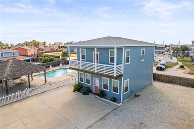 THIS IS IT! Homes like this rarely come available. Ideally - photo 2
